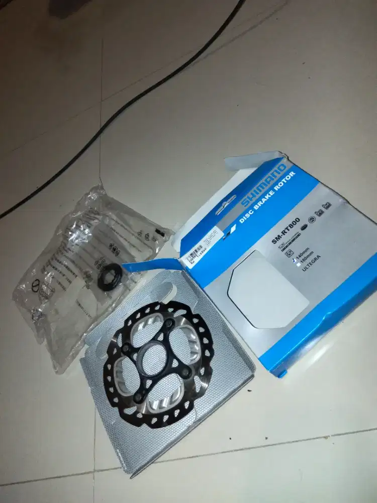 SHIMANO DISC BRAKE ROTOR ( SM-RT800 )