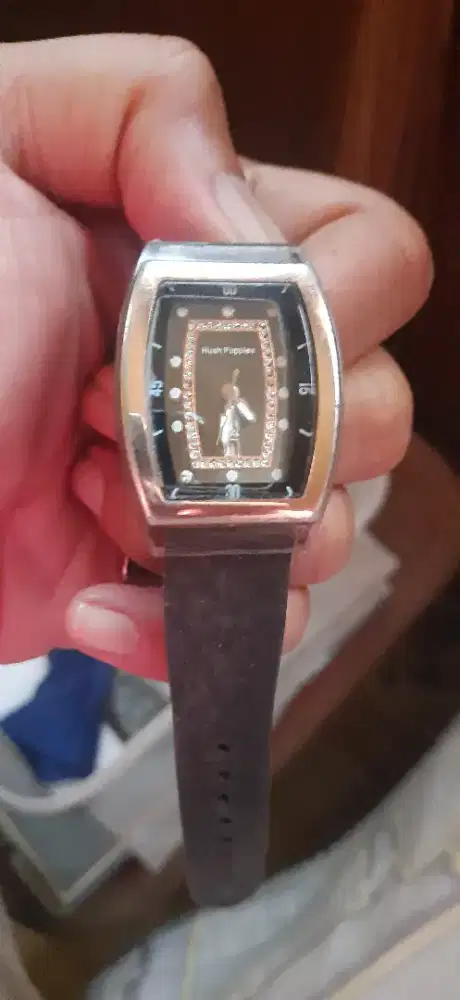 Jam tangan Wanita