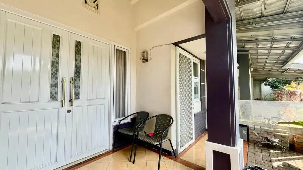 Rumah depan taman parkir depan luas bisa maksimal lunas 3 bulan,nego.