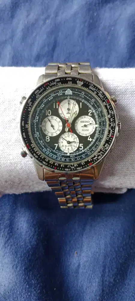 Jam tangan klasik
