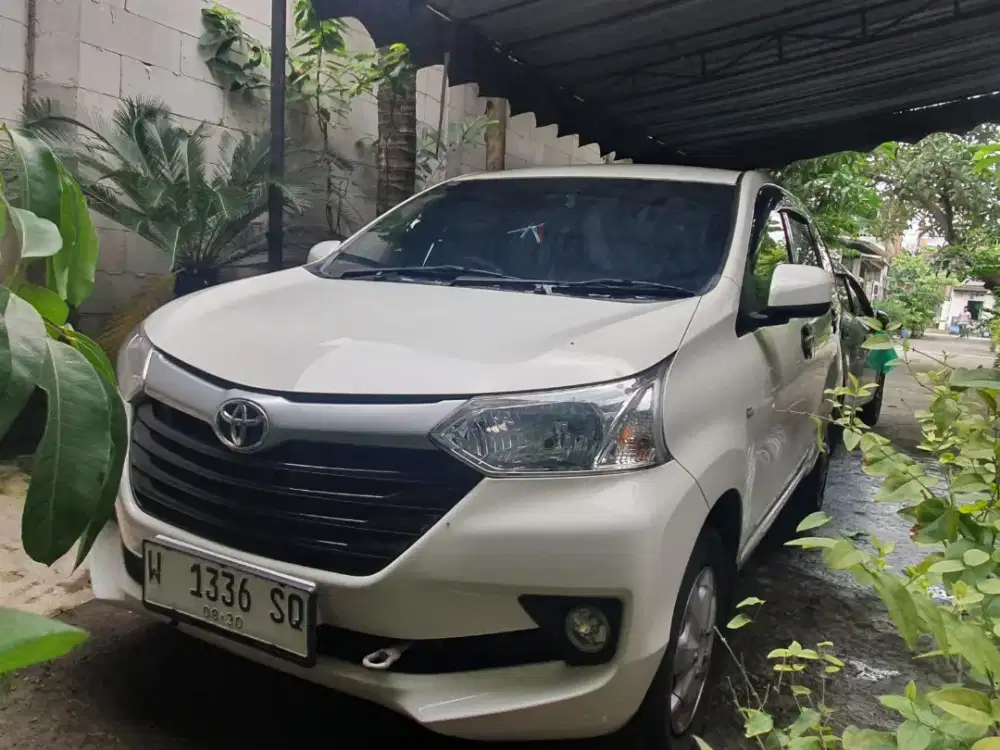 Dijual Mobil Pribadi Toyota Avanza 2018