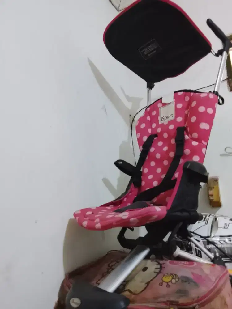 Kereta dorong bayi