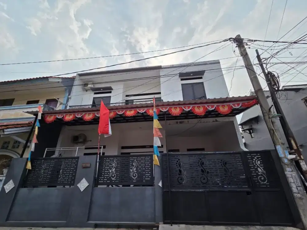 Rumah 2 Lantai Luas Pondok Sukatani Permai