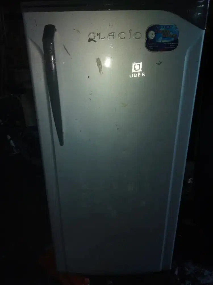Kulkas 1 pintu Toshiba Glacio