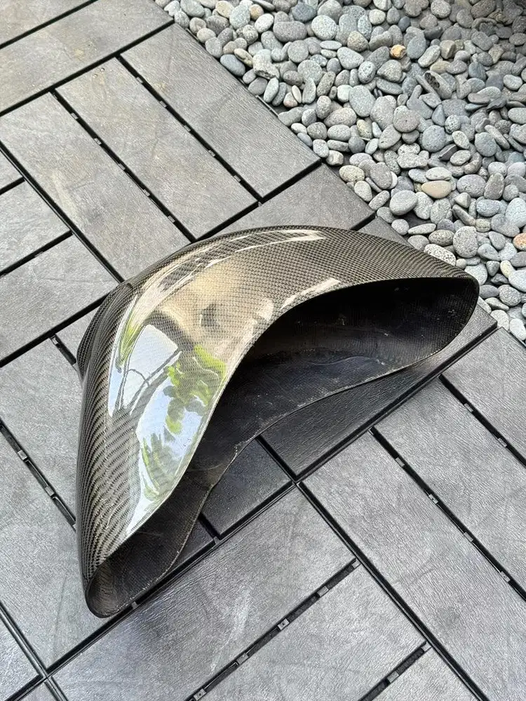 Spakbor Depan Carbon Vespa Sprint
