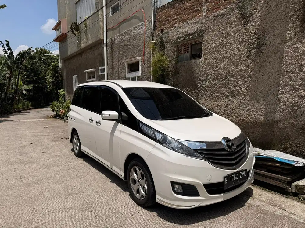 Mazda Biante 2017 Bensin