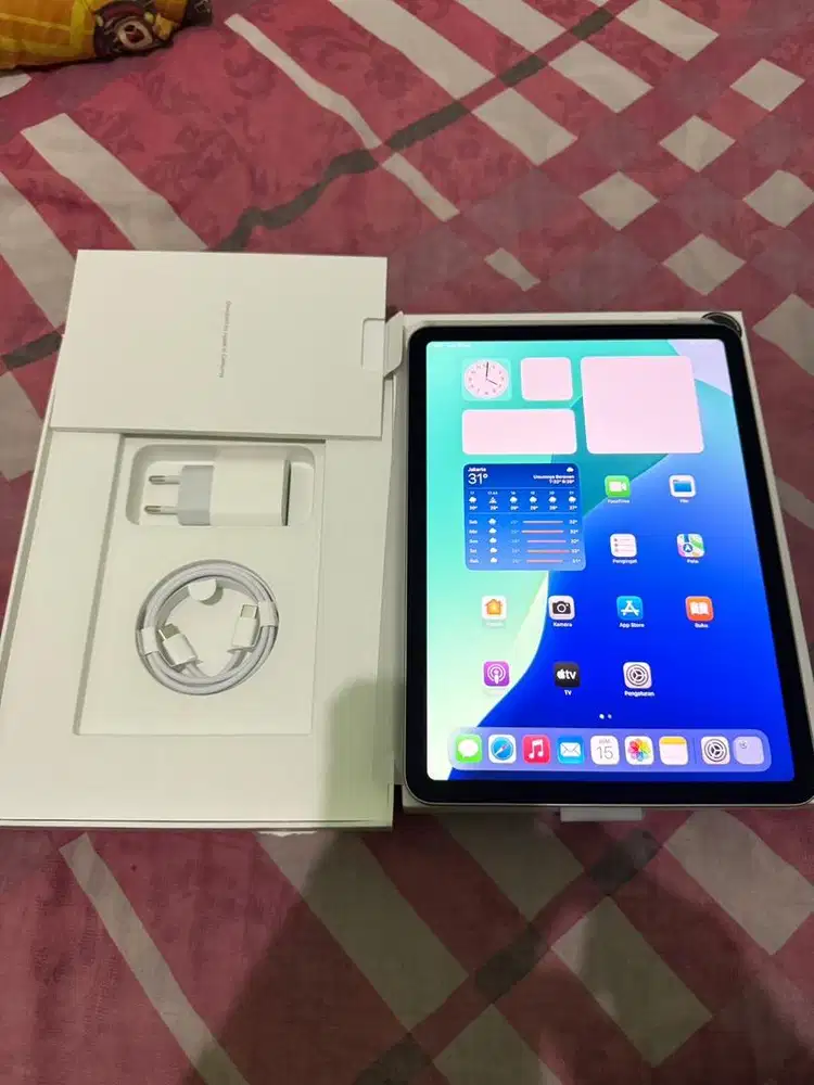 iPad Air M2 128gb iBox Aktivasi aja