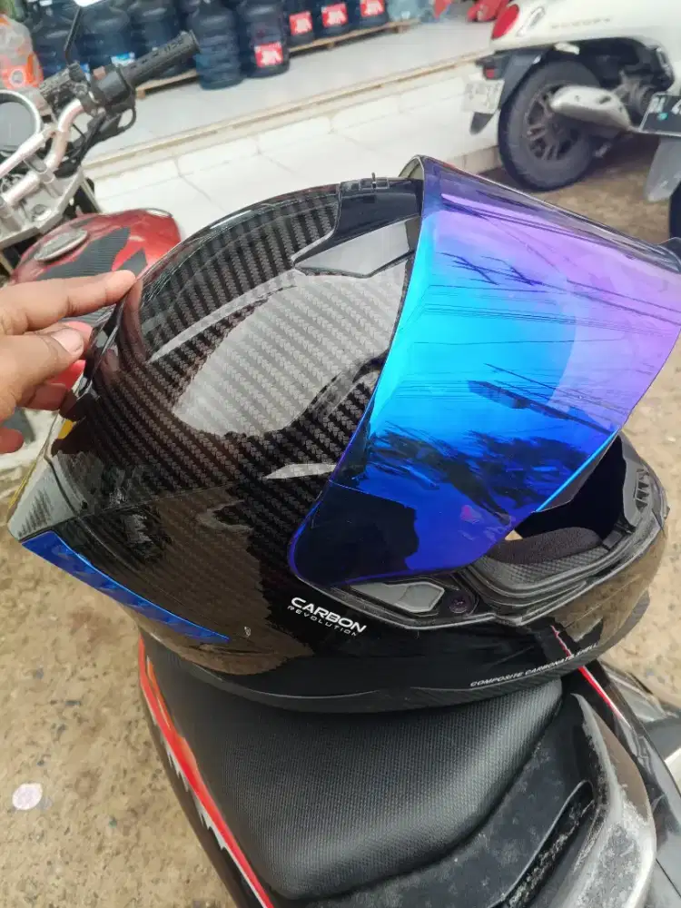 Dijual helm JS Armor Fullface Carbon