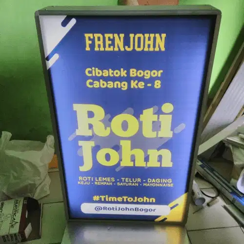 Reklame Advertising Neon Box Papan Nama Huruf Timbul Standing Banner