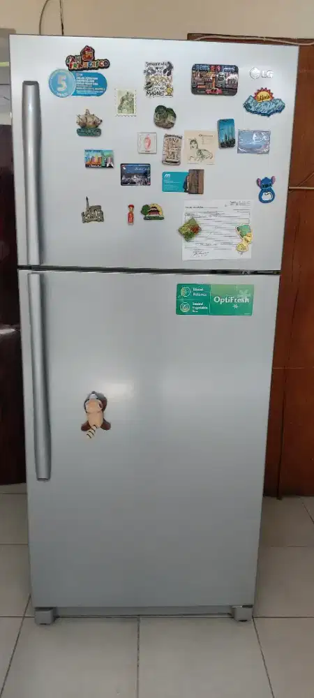 Dijual Kulkas LG GR B562YLC