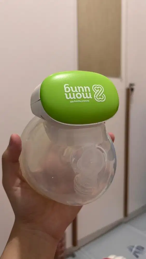 Pumping mom uung handsfree