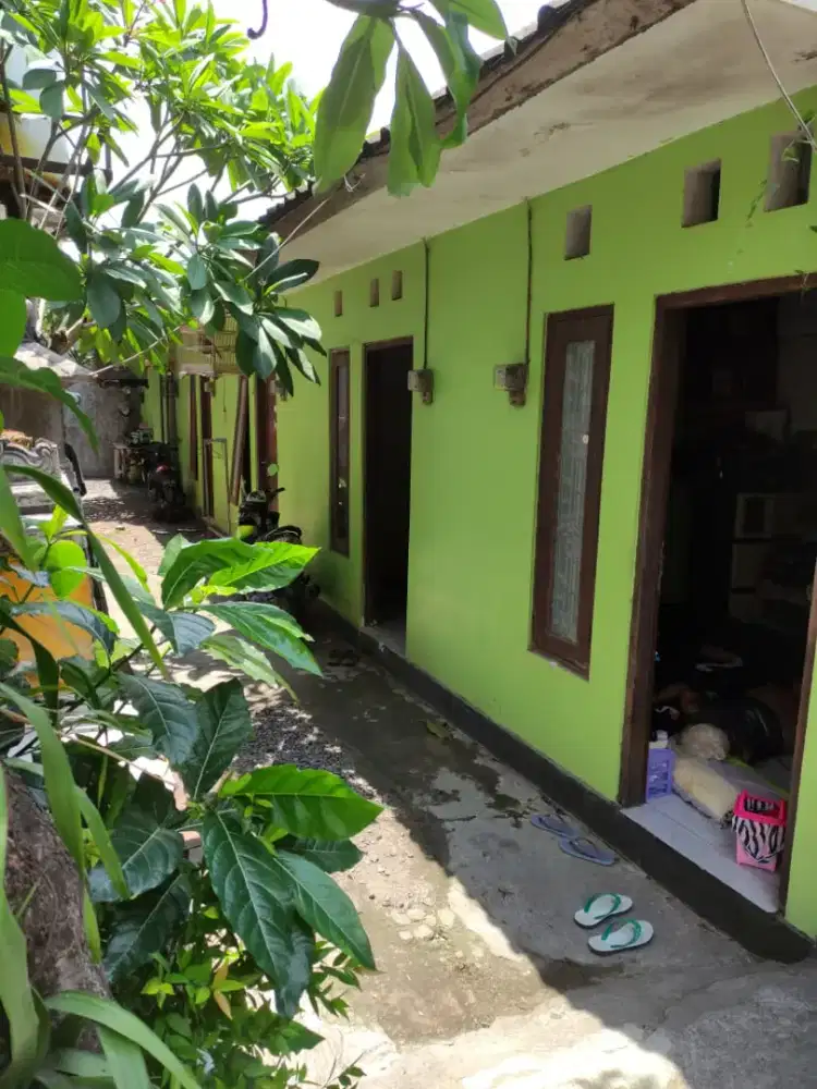 Cocok untuk invest Kost 5 kamar di Jl Gn Talang Padang Sambian Bali