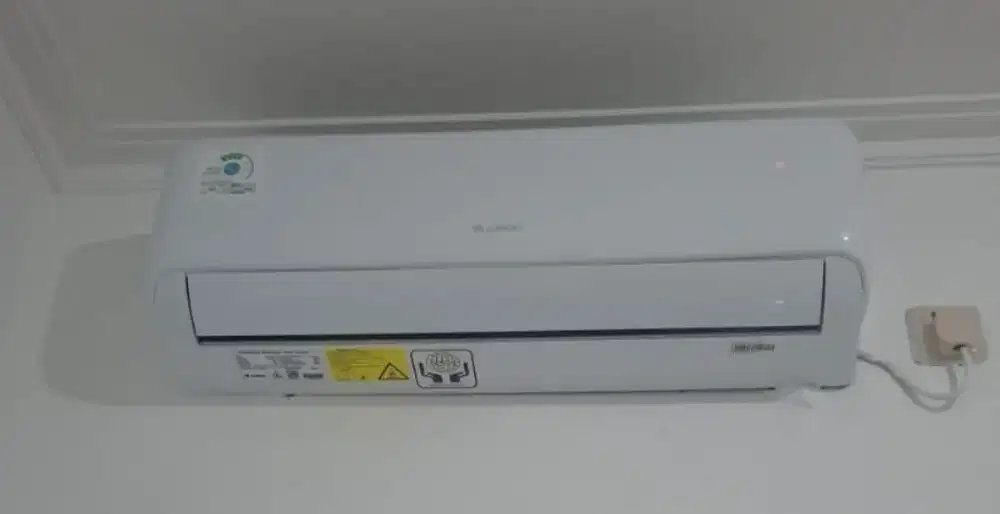 Dijual.cepat AC GREE 1 PK Type O9NIA Kondiisi 99% Like New