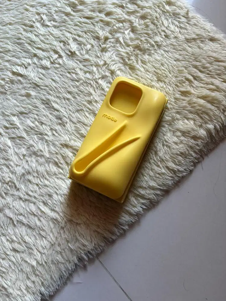 Casing IPhone 15 Pro - Rhode