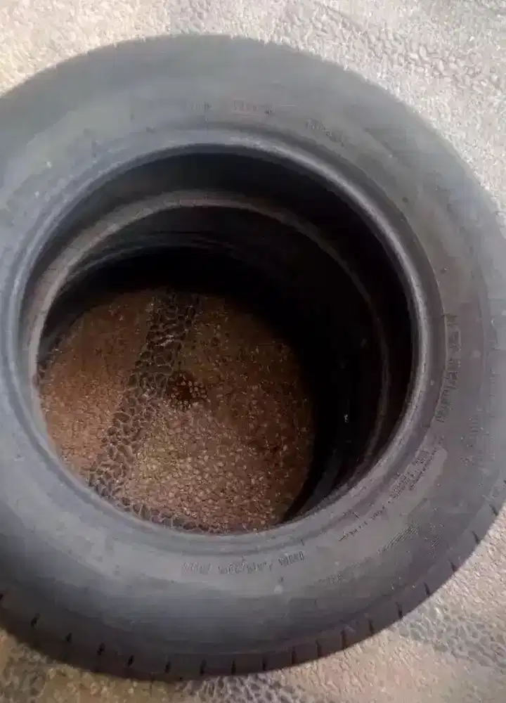 Ban bekas murah buat mobil