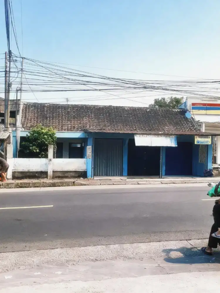 DIjual Cepat ruko 3pintu BU +rumah SHM di jln raya Bandung Cianjur