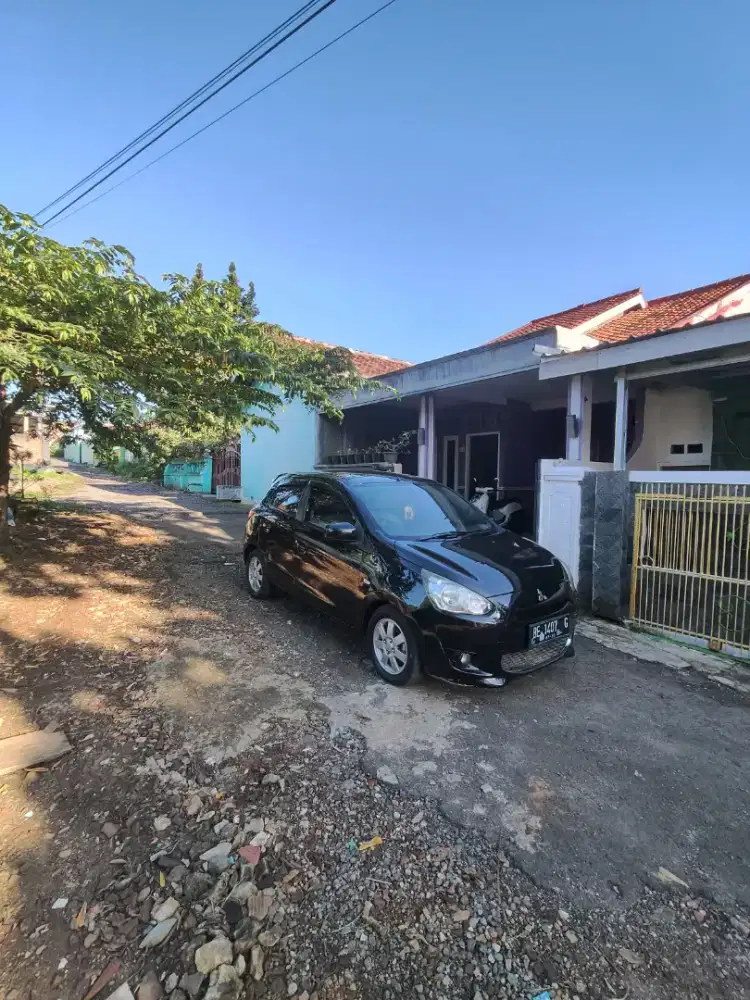 Mitsubishi Mirage 2012