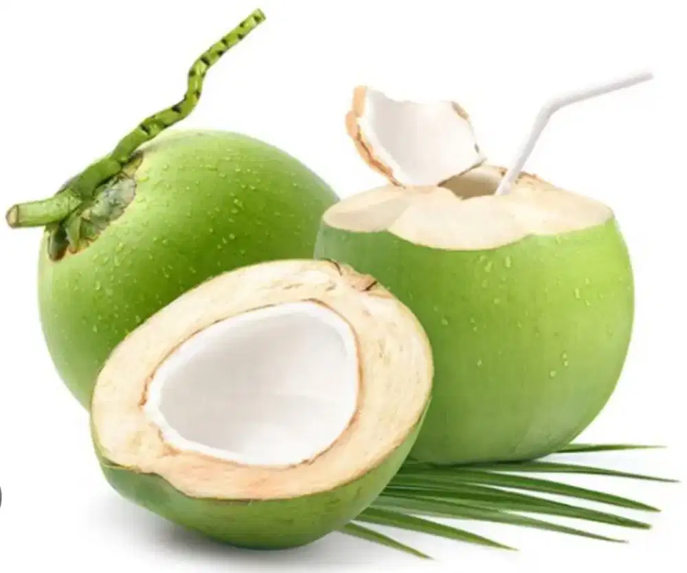 Penjaga Booth Kelapa Muda dan Jus