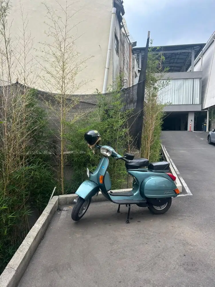 Vespa Exclusive 2 tahun 1995