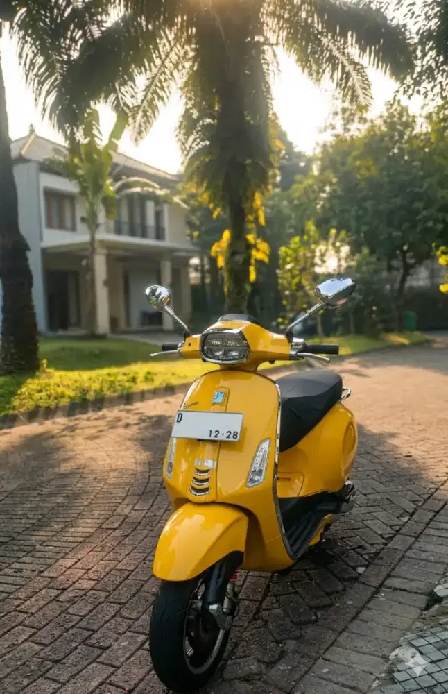 Vespa Sprint 150 i-Get ABS 2023 (Yellow Sole