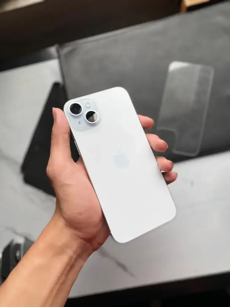iPhone 15 plus 128 gb ibox