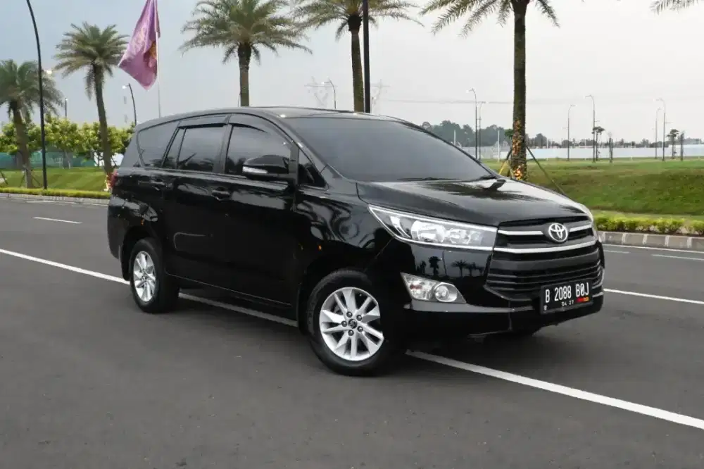 Innova Reborn G 2.0 AT 2017 Hitam