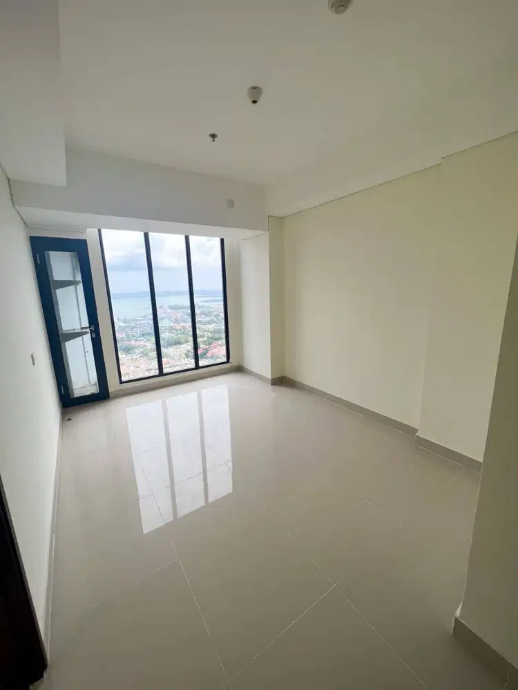 Dijual Apartemen Pollux habibie, 1 BR lantai 52 dekat mitra raya Batam