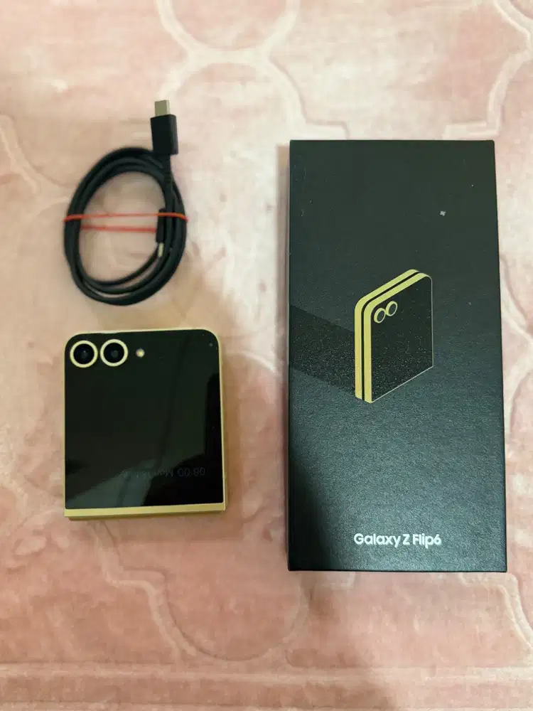 Galaxy Flip 6 128/256GB Second