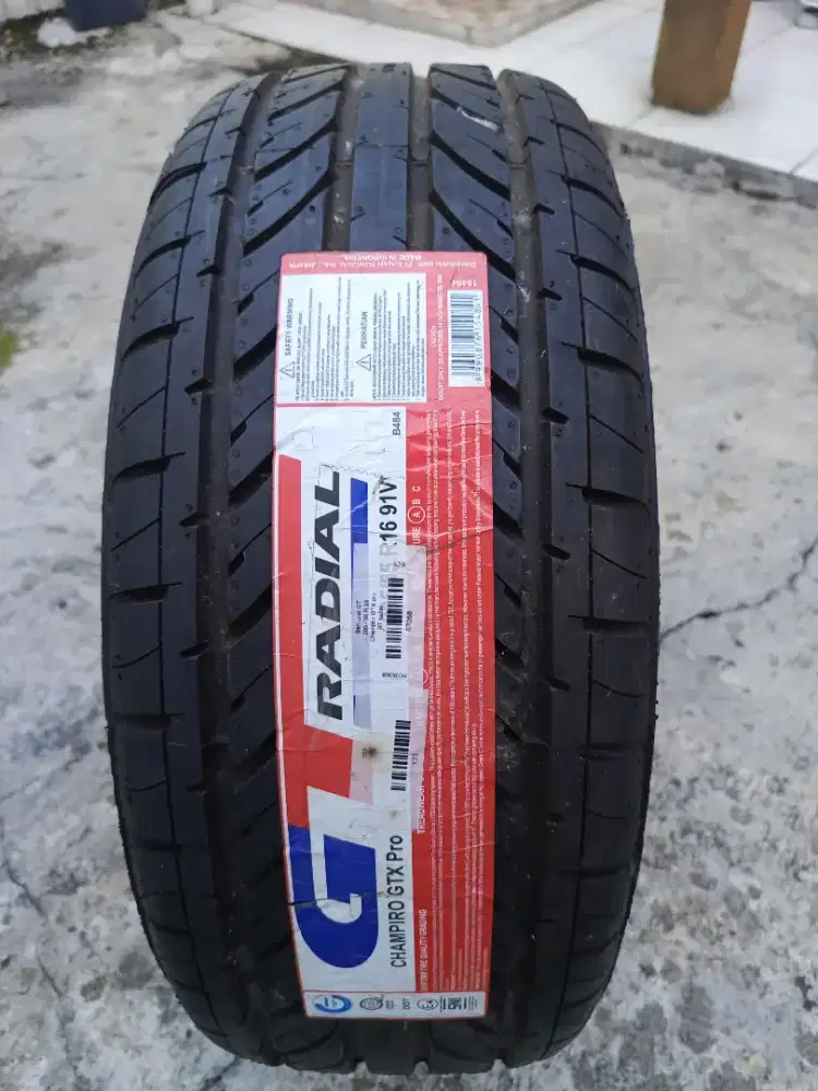 Ban Mobil bBaru Ring 16