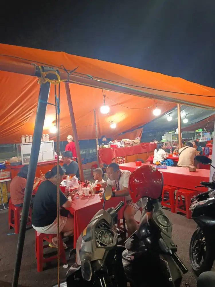 Dibutuhkan crew warung tenda. Pria