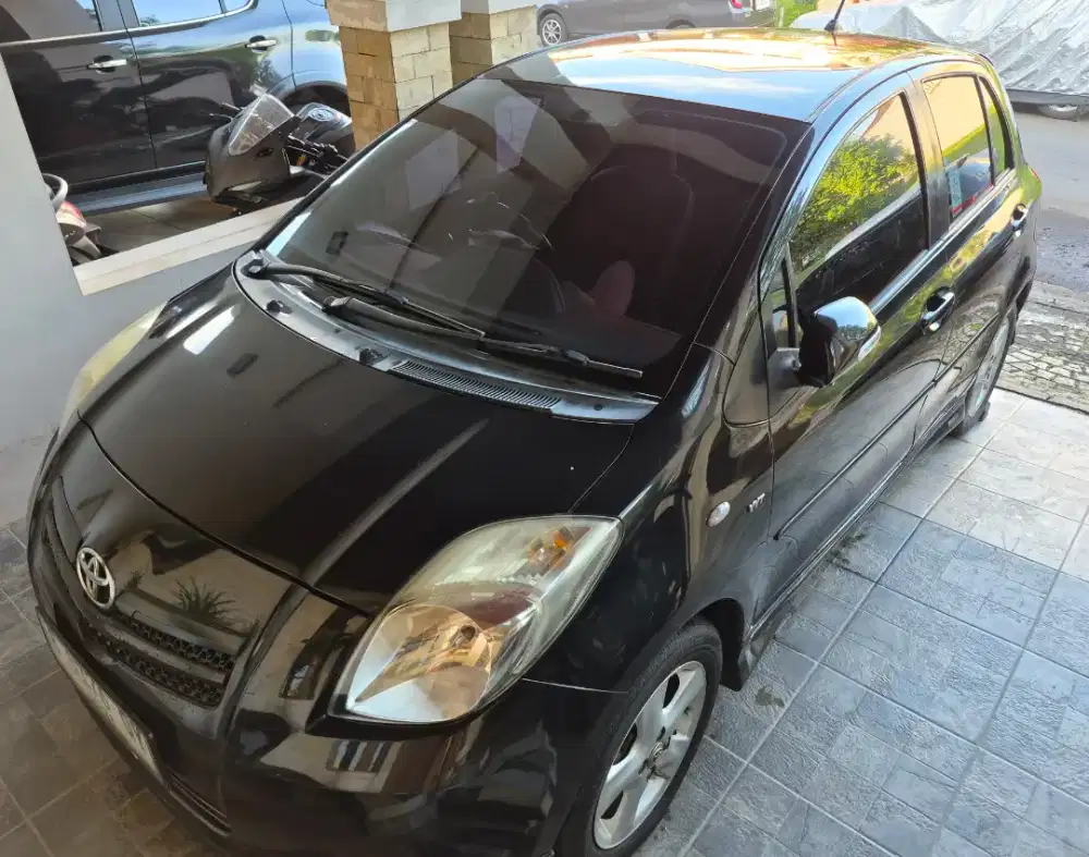 DiJual Toyota Yaris S/AT Tgn.1