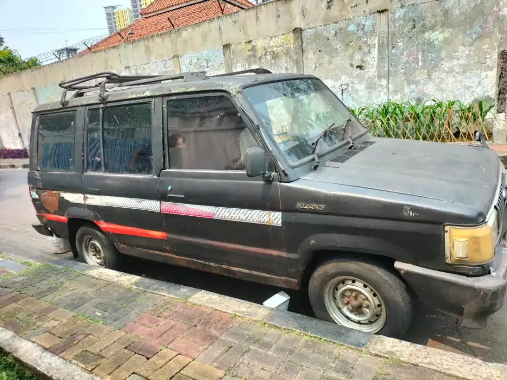 Kijang Super /Commando