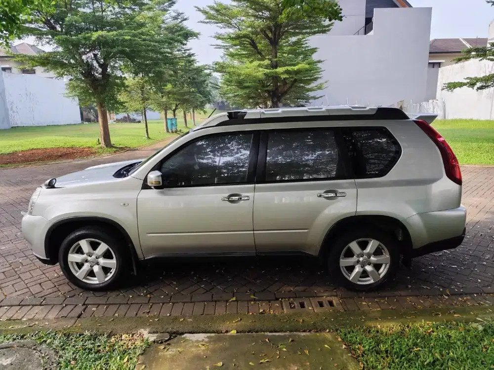 Nissan Xtrail 2008 - Tangan Kedua