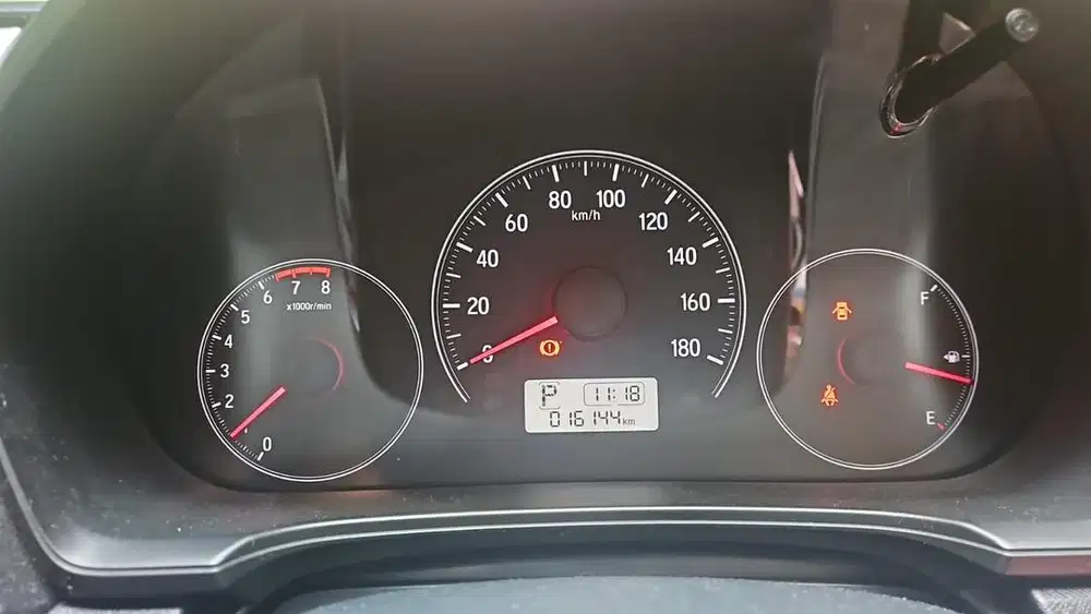 Brio Satya E-CVT Matic 2022, Very Low KM, Spesial
