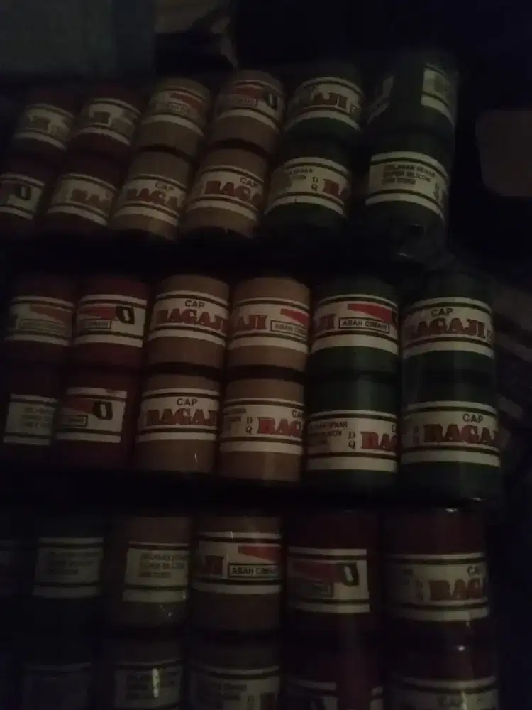 Benang gelasan layang layang