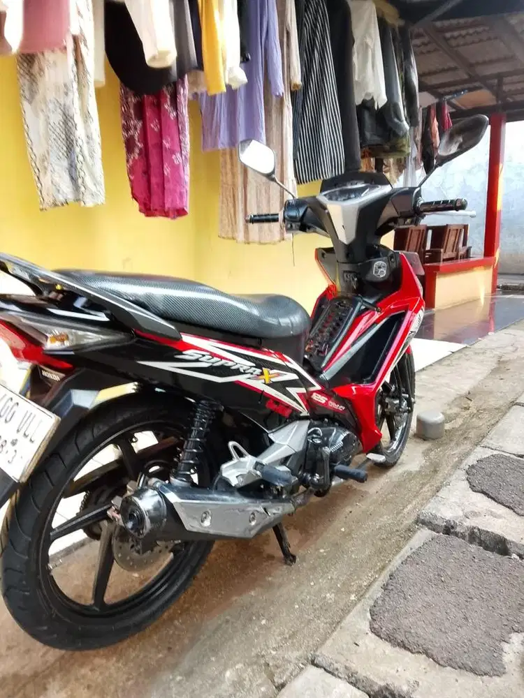 Supra x 125 tahun 2015