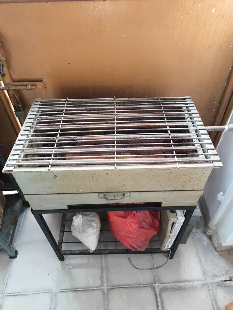 Alat panggang ayam, ikan, sate, dll (BBQ)