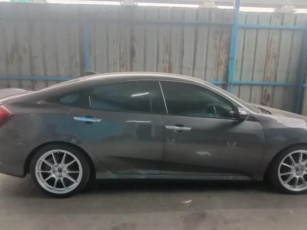 Honda Civic 2016 Bensin