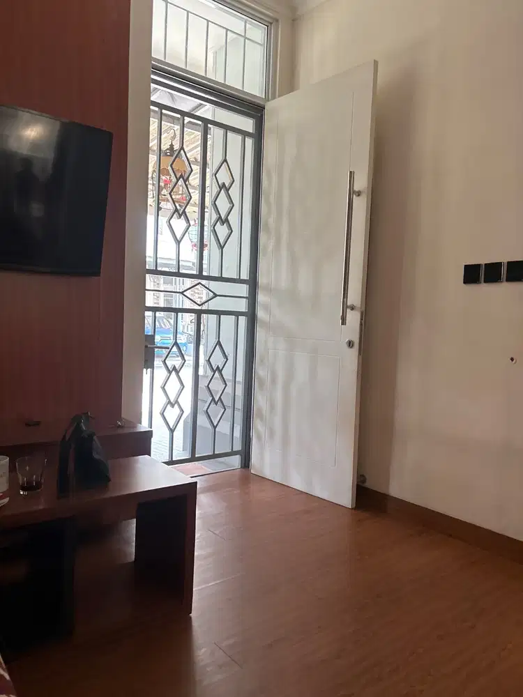 Art cuci pake mesin, gosok dan bebenah