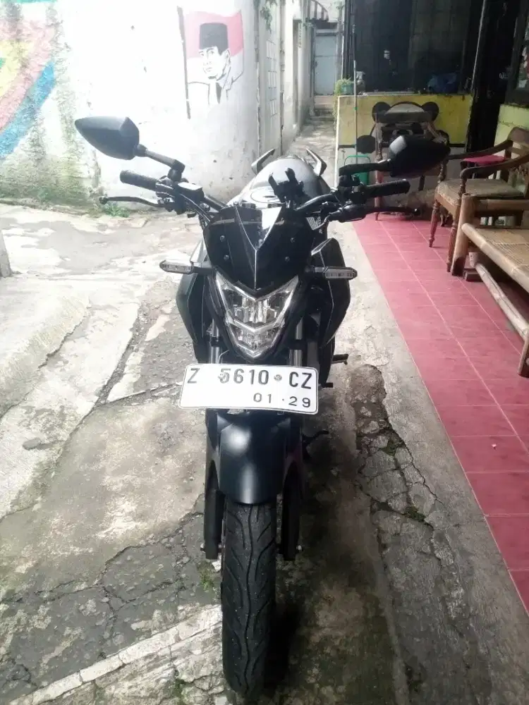 Motor CB150R Tahun 2018 Kondisi Ban Tebal, Mulus dan Terawat