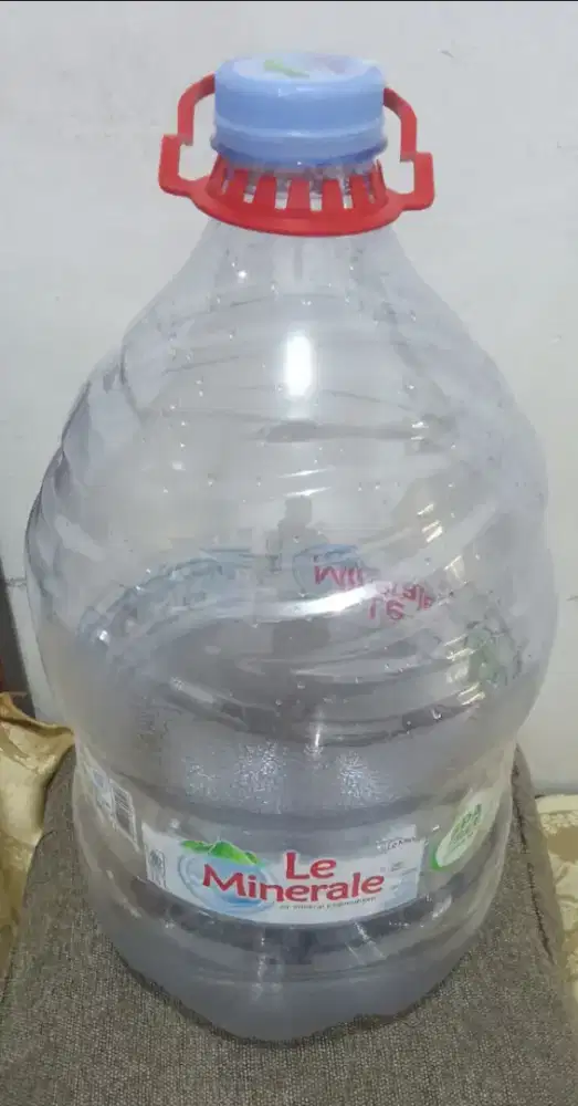 Galon Kosong Leminerale