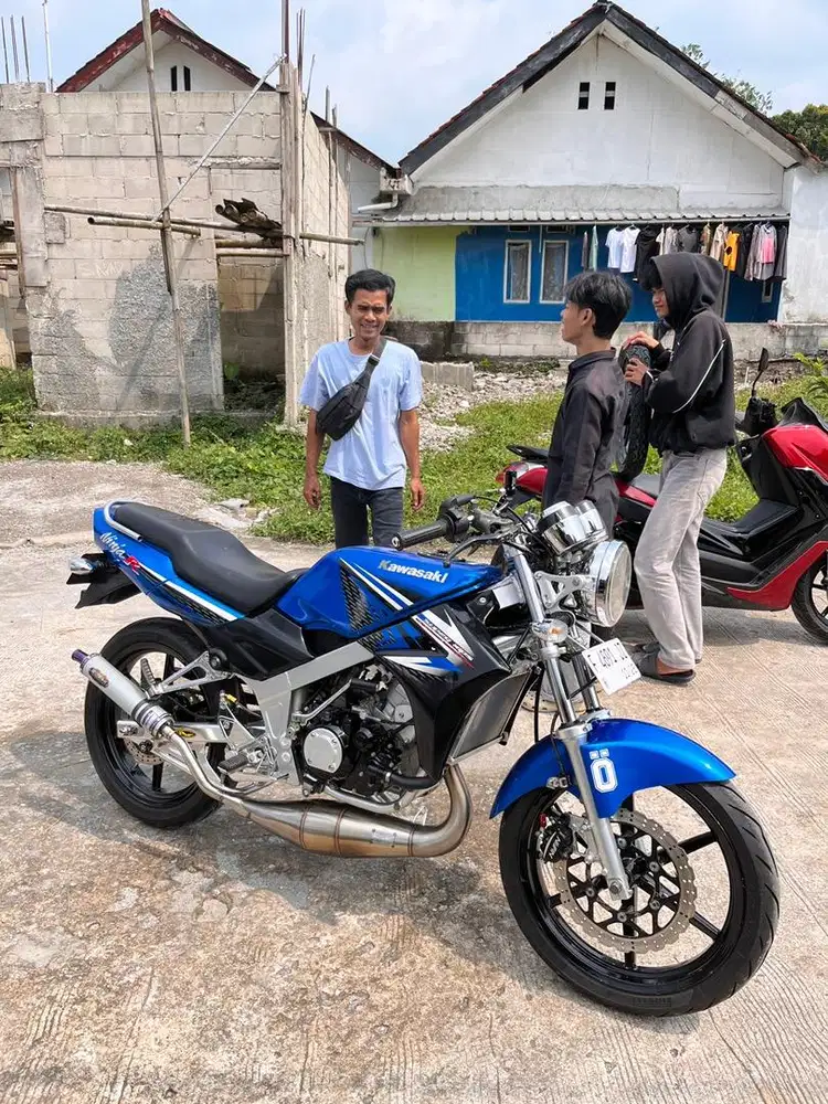 Ninja R convert aseli biru