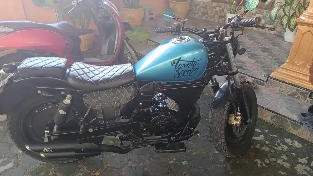 Motor Custom Boober