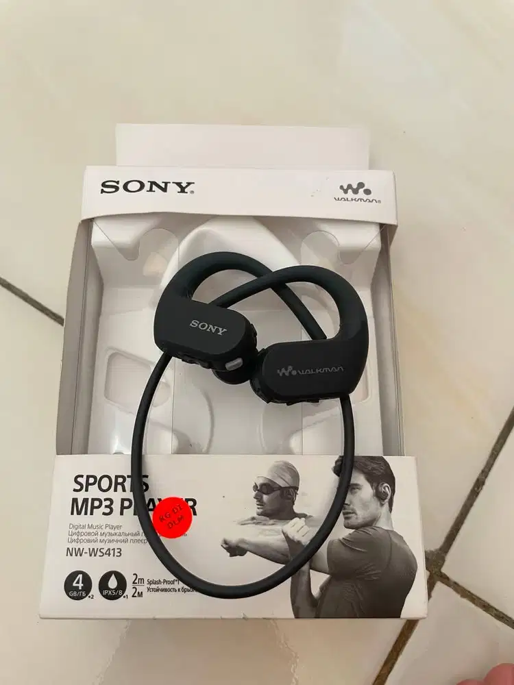 SONY WALKMAN NW-WS413 MP3 Player untuk Berenang