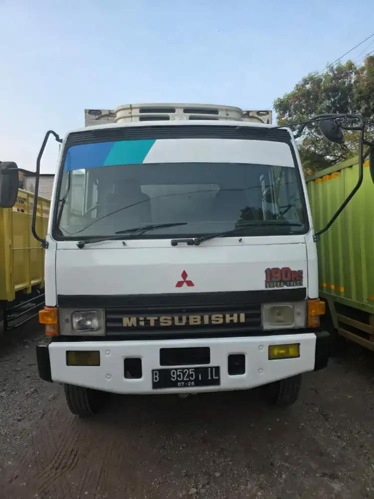 MITSUBISHI FUSO BOX THN 2006