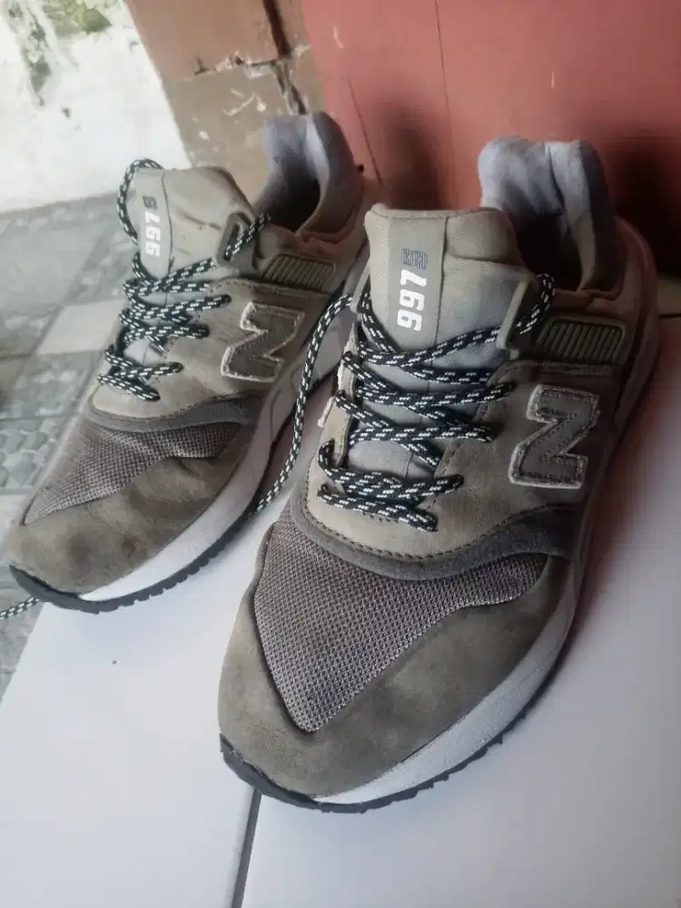 nB 997 Greey original 42.5