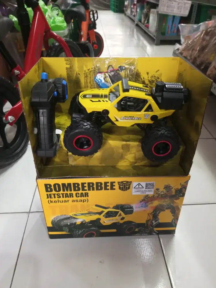 Mainan anak remot control Jeep Bomberbee