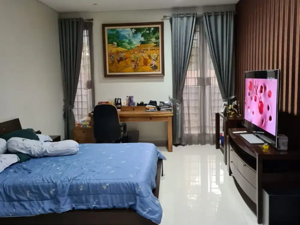 Dijual Rumah Cantik Dua Lantai di Cempaka Putih