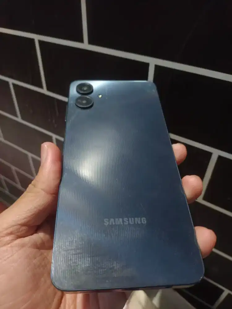 Samsung a06 4/128 hp only