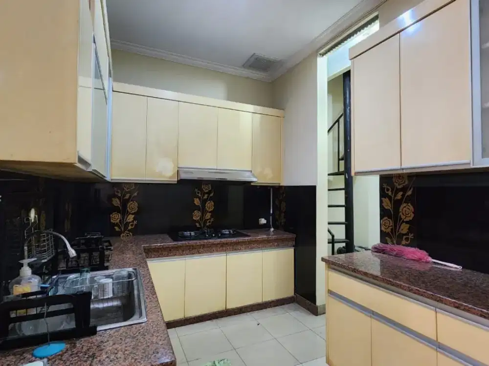Dijual Rumah Turun Harga di Vila Permata Gading Kelapa Gading